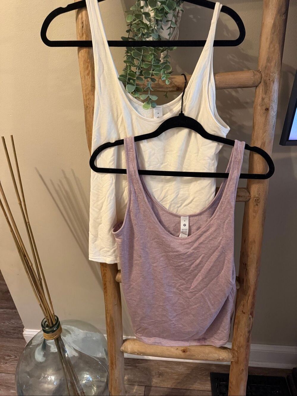 Lululemon BeCalm V Neck Tank Set